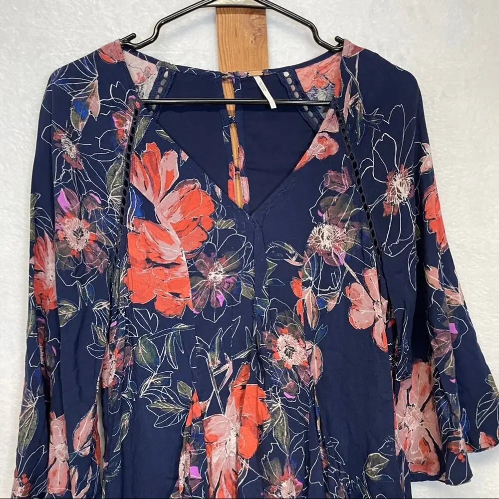 Free People All Eyes On You Navy Blue & Pink Floral Mini Dress Size 2‎